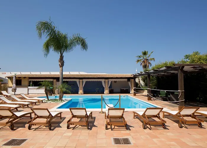 Villa Carlo Resort